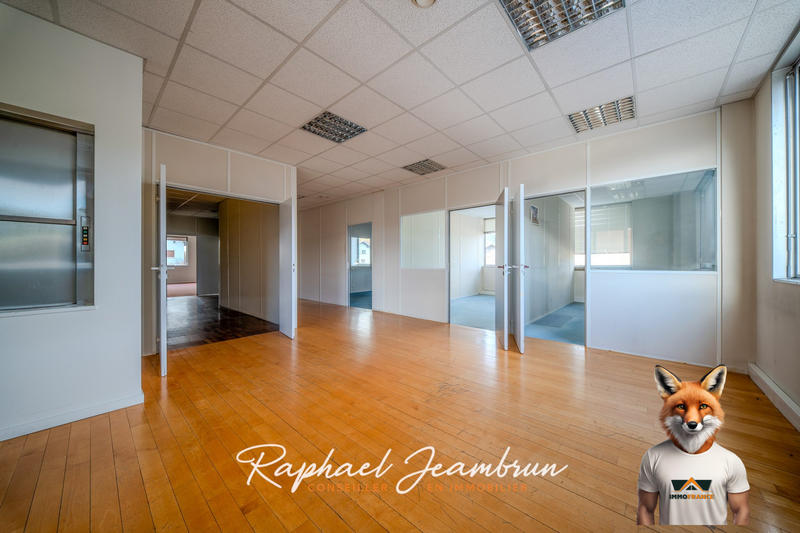 Immeuble - 1 300 m²