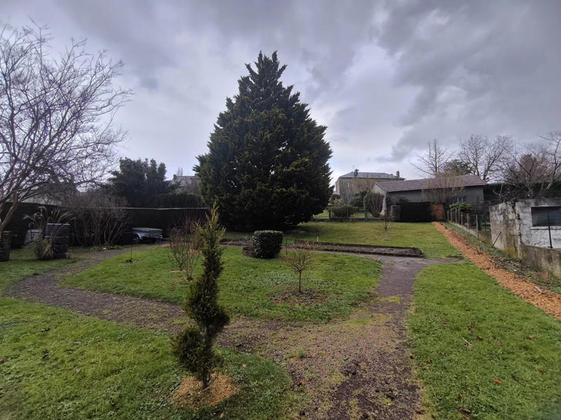 Maison traditionnelle - 100 m² - 4 pièces