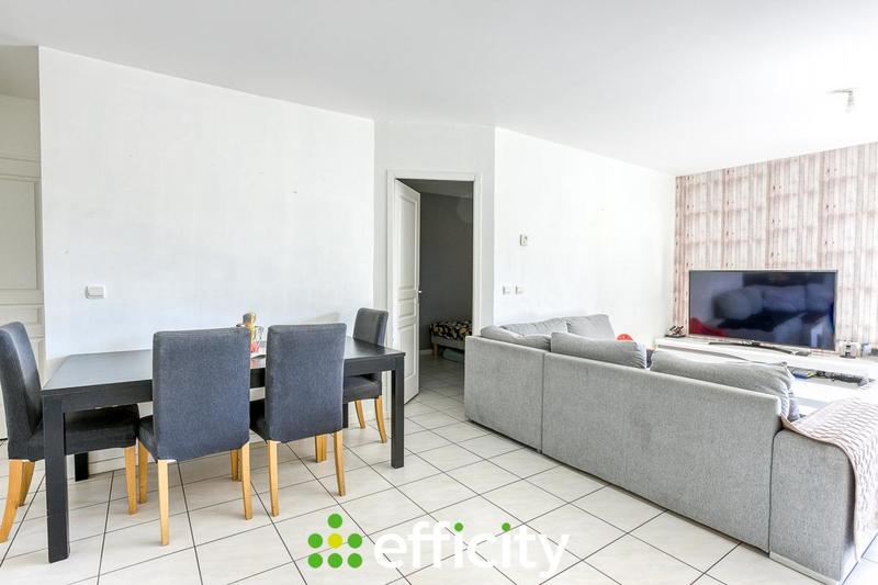 Appartement - 70 m² - 4 pièces