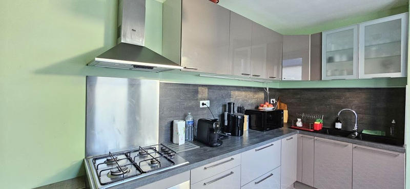 Maison - 170 m² - 8 pièces