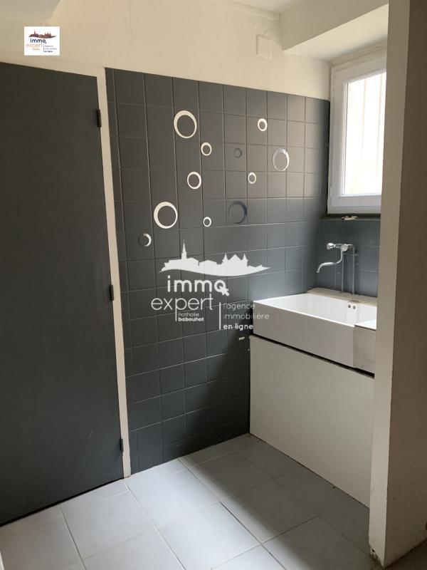 Local commercial - 30 m² - 1 pièce