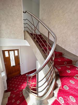 Maison - 136 m² - 5 pièces