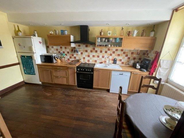 Maison - 163 m² - 7 pièces