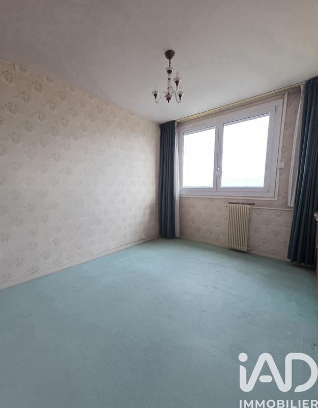 Appartement - 95 m² - 5 pièces