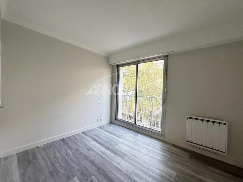 Appartement - 150 m² - 5 pièces