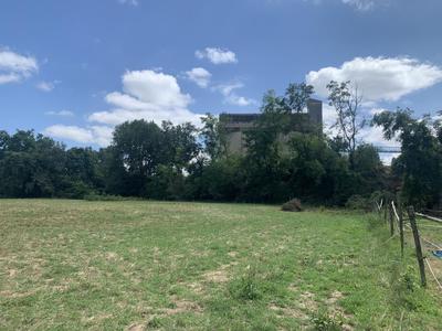 Terrain - 9 889 m²