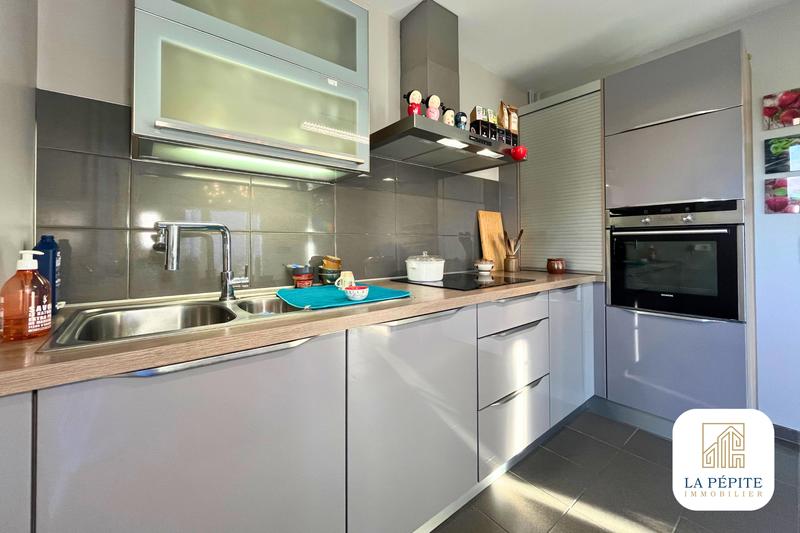 Maison - 112 m² - 6 pièces