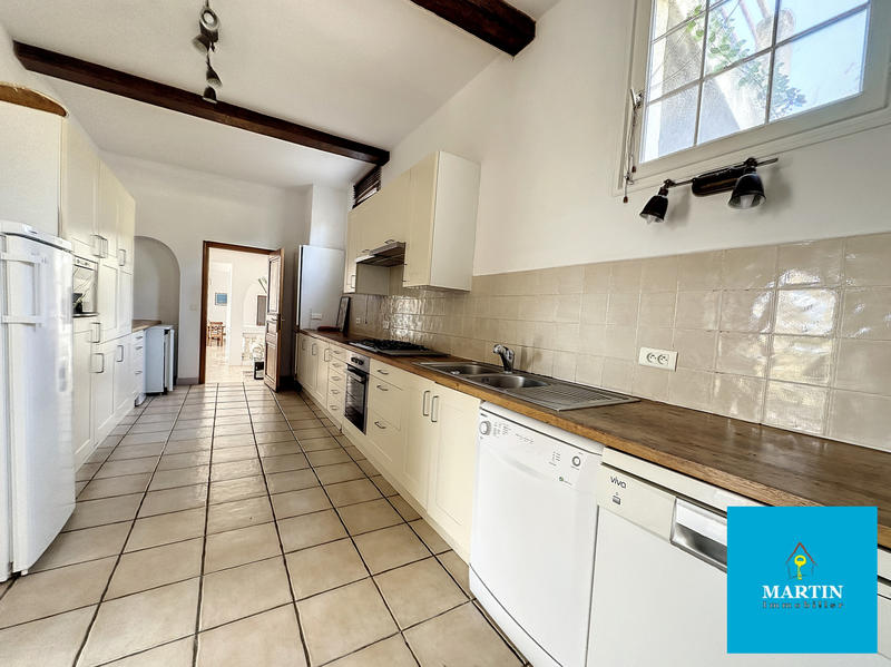 Villa - 331 m² - 10 pièces