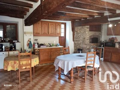 Maison - 309 m² - 11 pièces