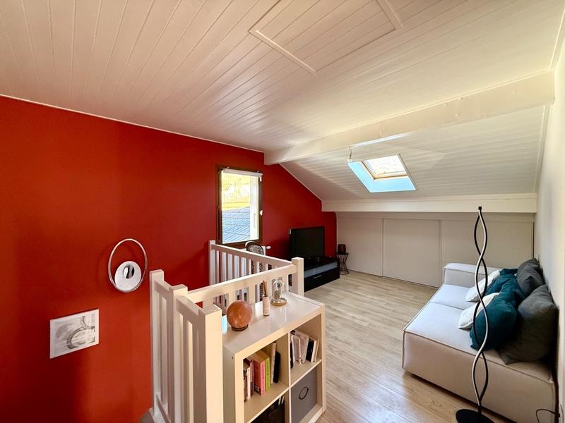 Maison - 138 m² - 5 pièces