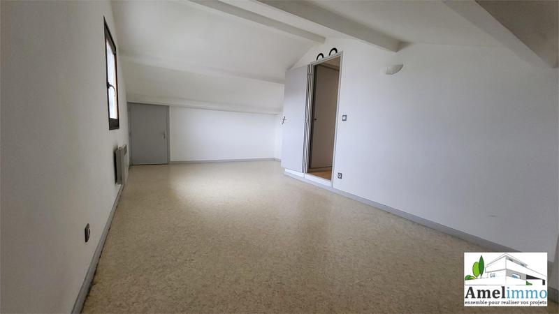 Appartement - 80 m² - 4 pièces