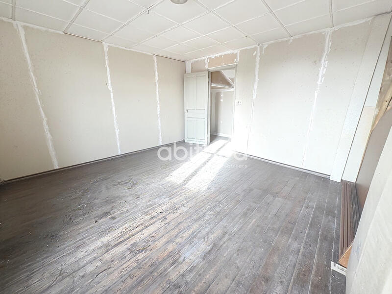 Maison - 151 m² - 6 pièces