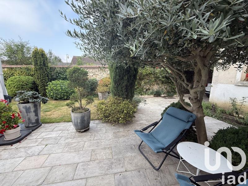 Maison - 211 m² - 6 pièces