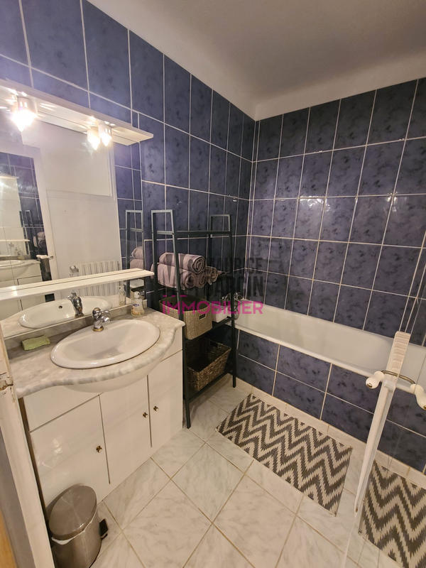 Appartement - 57 m² - 3 pièces