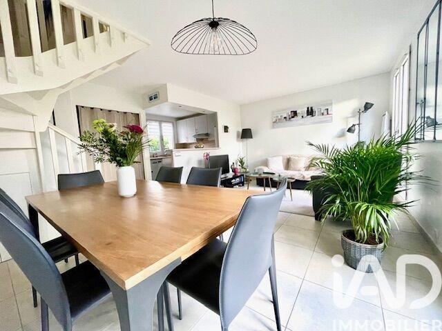 Duplex - 65 m² - 4 pièces