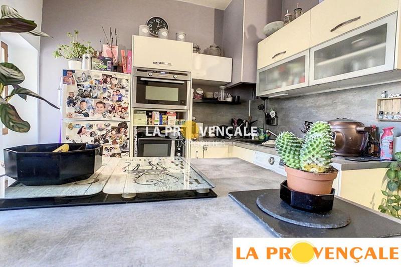 Appartement - 74 m² - 3 pièces