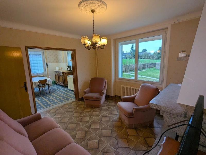 Maison - 95 m² - 6 pièces