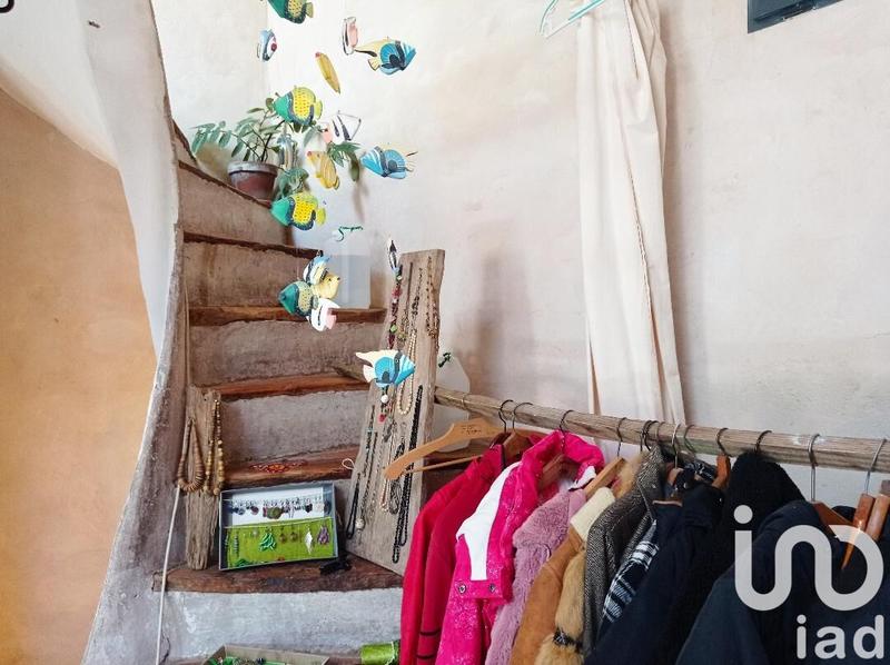 Maison - 185 m² - 8 pièces