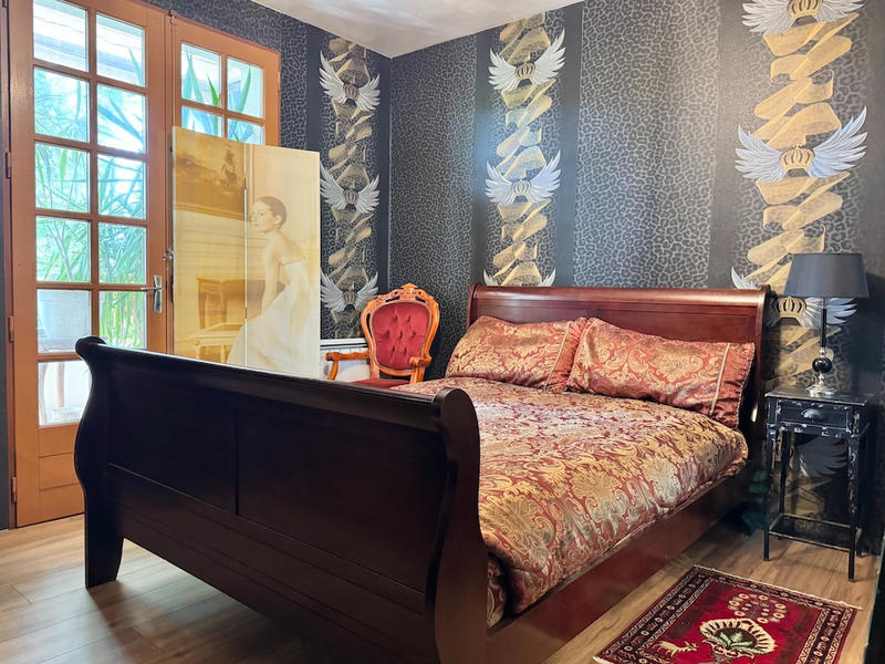 Maison - 211 m² - 8 pièces