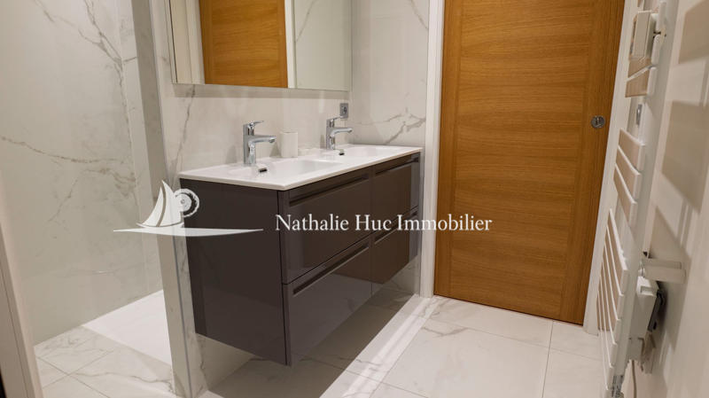 Appartement - 86 m² - 4 pièces