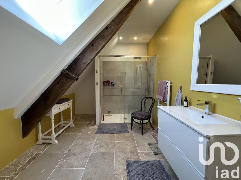 Maison - 181 m² - 6 pièces