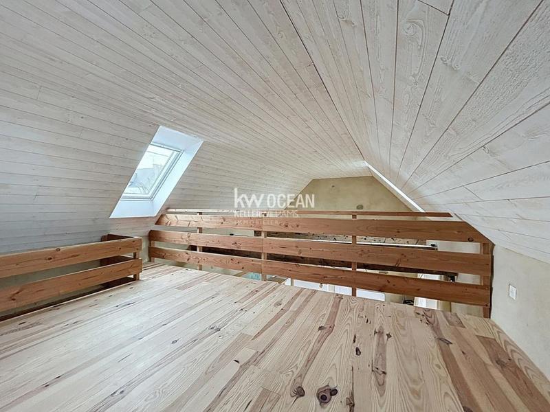 Maison - 151 m² - 7 pièces