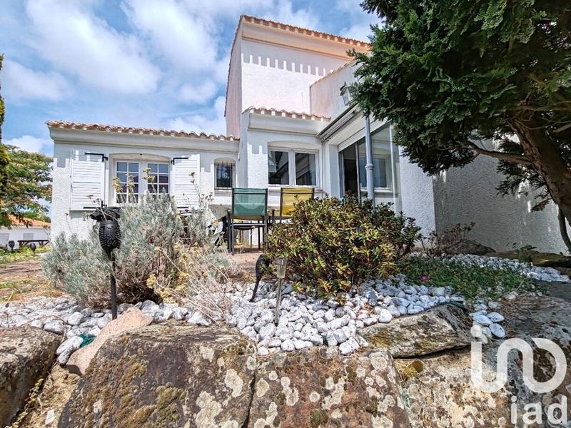 Maison - 102 m² - 5 pièces