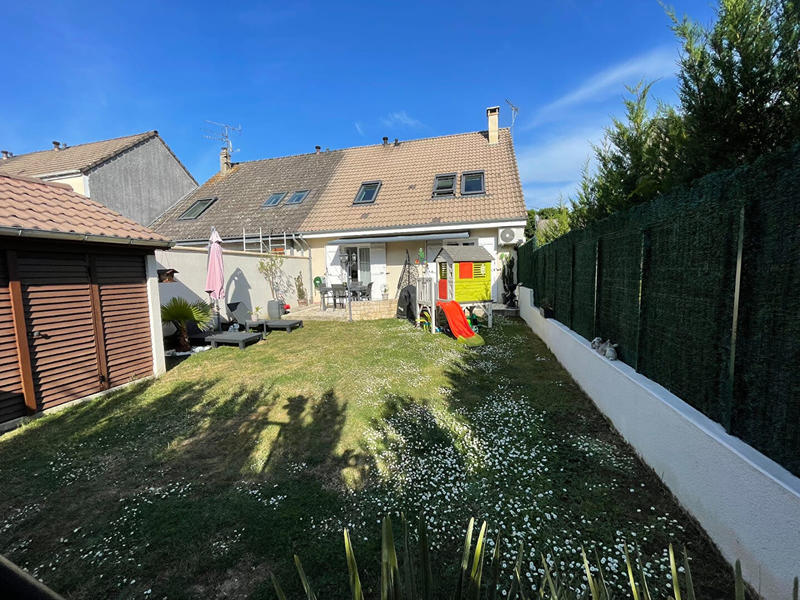 Maison - 89 m² - 5 pièces