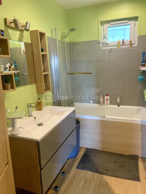 Pavillon - 115 m² - 6 pièces