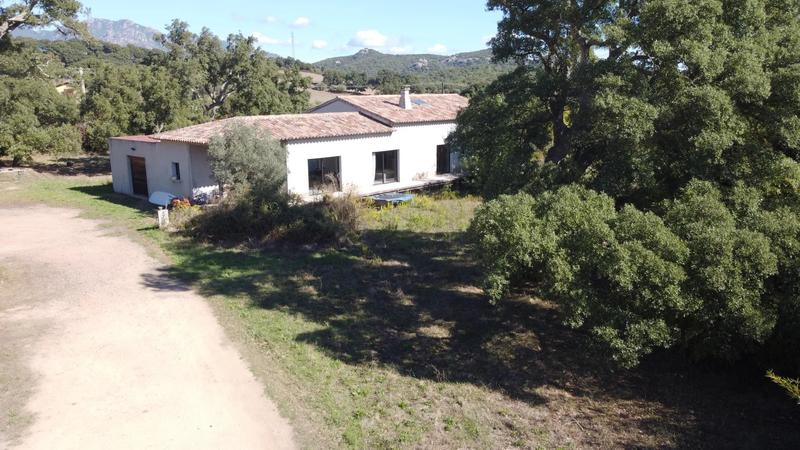 Villa - 186 m² - 5 pièces