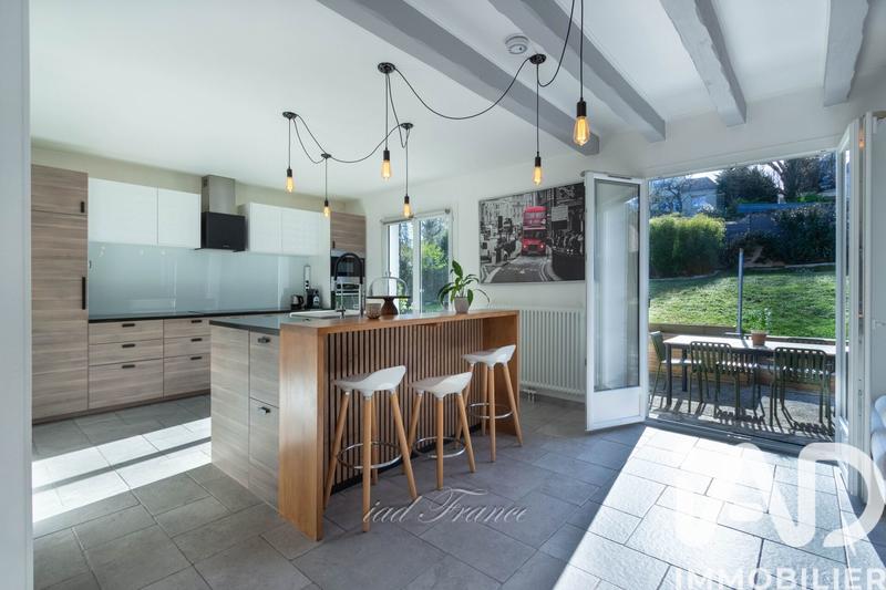 Maison - 156 m² - 6 pièces