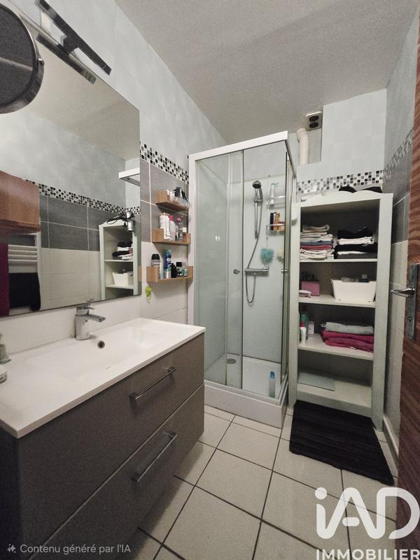 Maison - 80 m² - 4 pièces