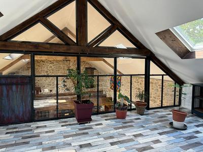 Propriété - 143 m² - 4 pièces