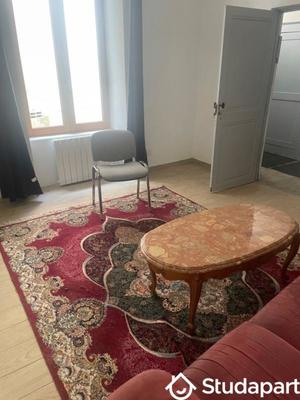 Chambre - 15 m² - 1 pièce