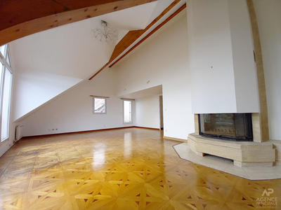 Appartement - 88 m² - 4 pièces