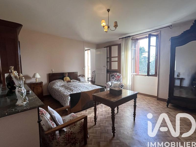 Maison - 164 m² - 7 pièces