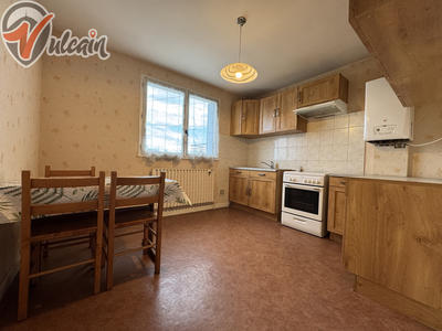 Maison - 83 m² - 4 pièces