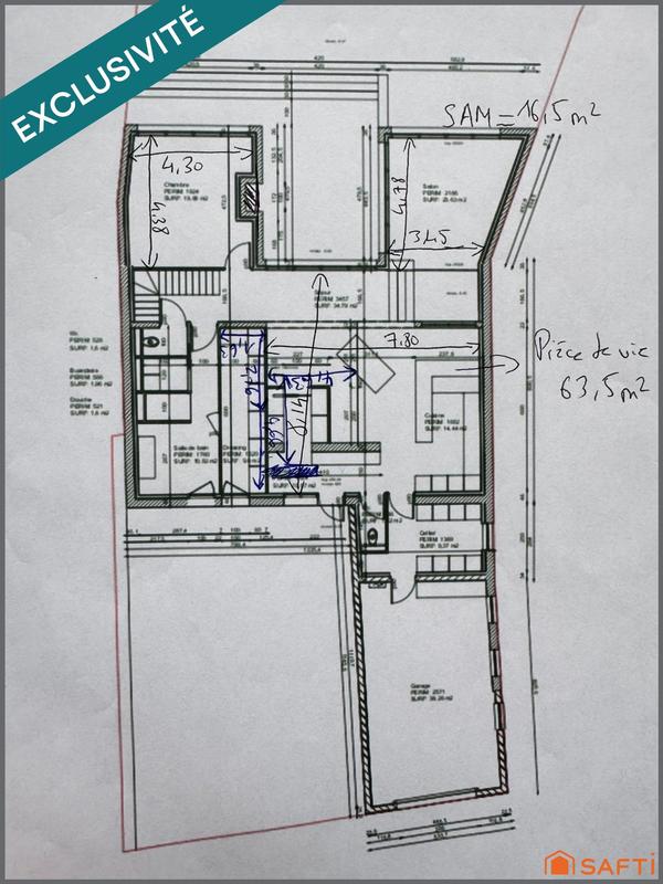 Maison - 235 m² - 7 pièces