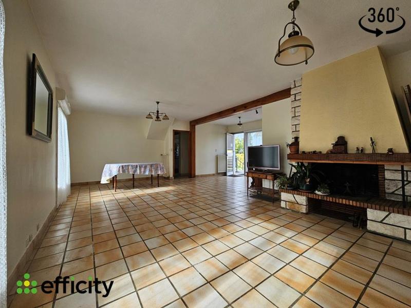 Maison - 114 m² - 6 pièces