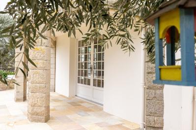 Propriété - 264 m² - 9 pièces