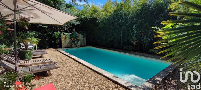 Maison - 445 m² - 14 pièces