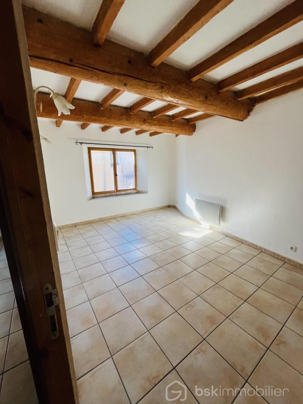 Maison de village - 87 m² - 6 pièces