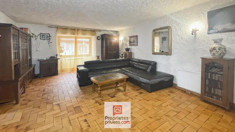 Maison de village - 94 m² - 4 pièces