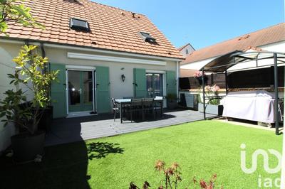 Maison - 80 m² - 5 pièces