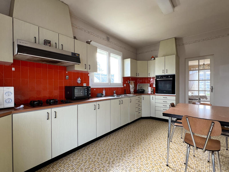 Maison - 150 m² - 7 pièces