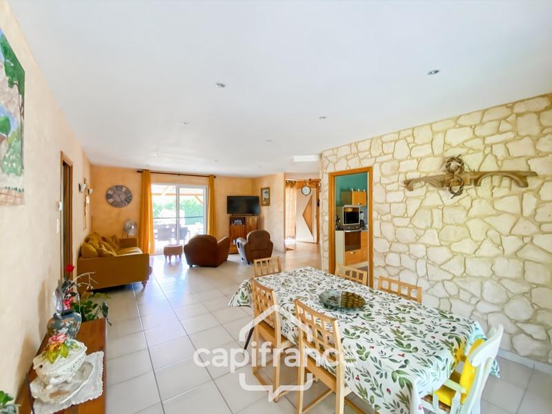 Maison - 125 m² - 5 pièces