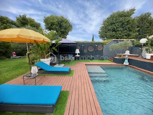 Villa - 185 m² - 6 pièces