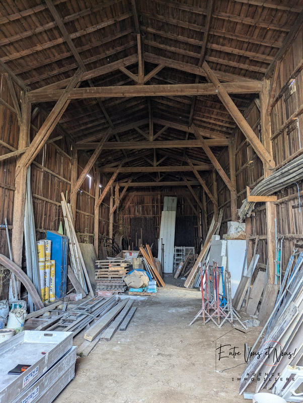 Maison ancienne - 150 m² - 1 pièce