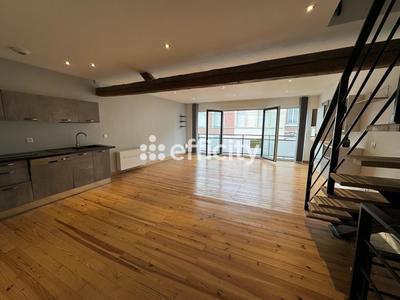 Maison - 153 m² - 9 pièces