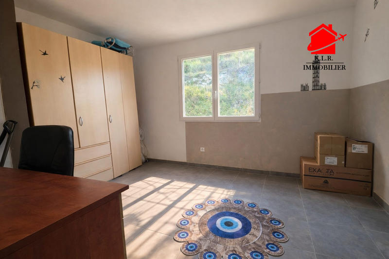 Maison - 195 m² - 8 pièces